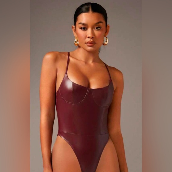 SHEIN Tops - NWT Shein Bae Burgundy Bodysuit with Plunging Neckline and Form-Fitting Design